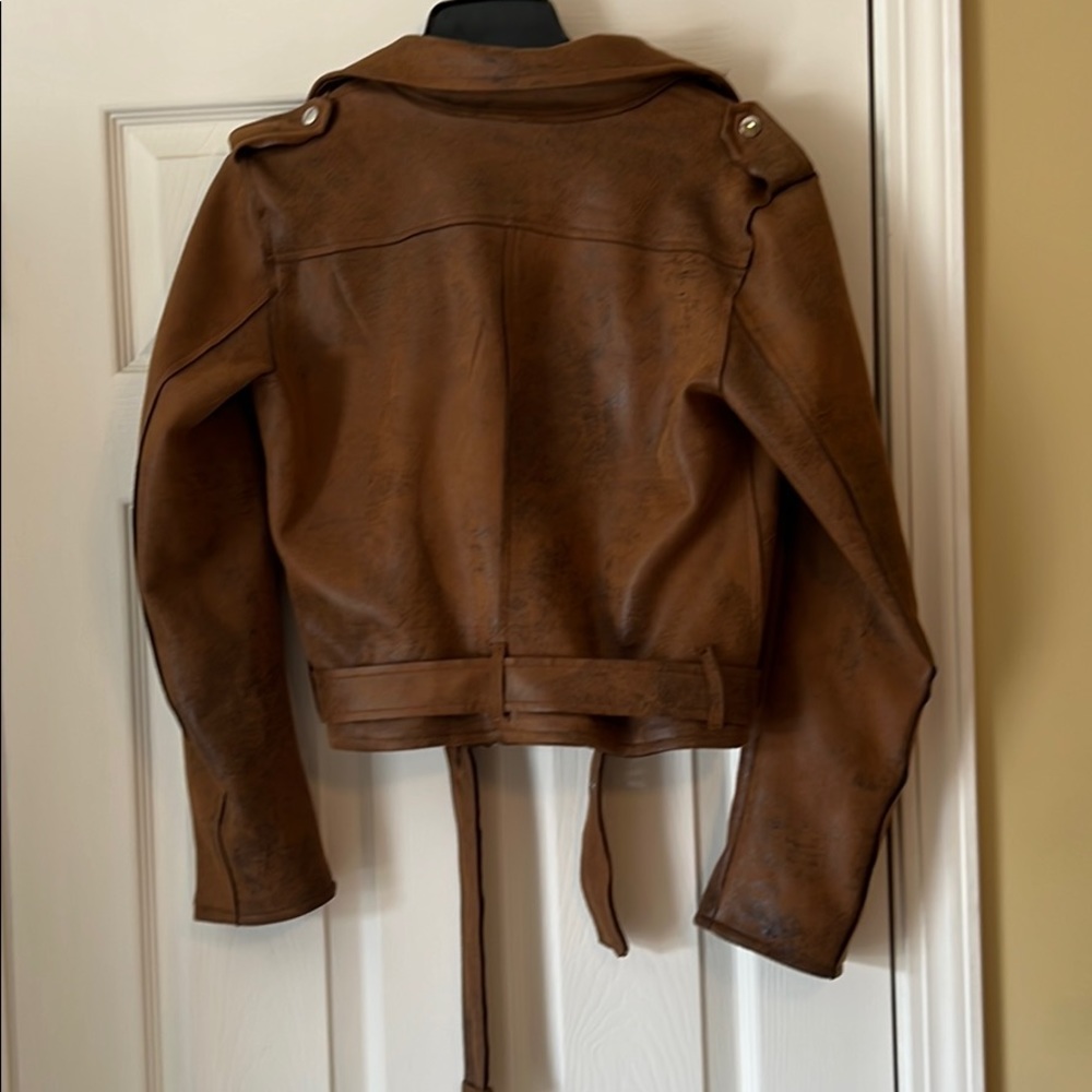Brown jacket - Picture 2 of 2